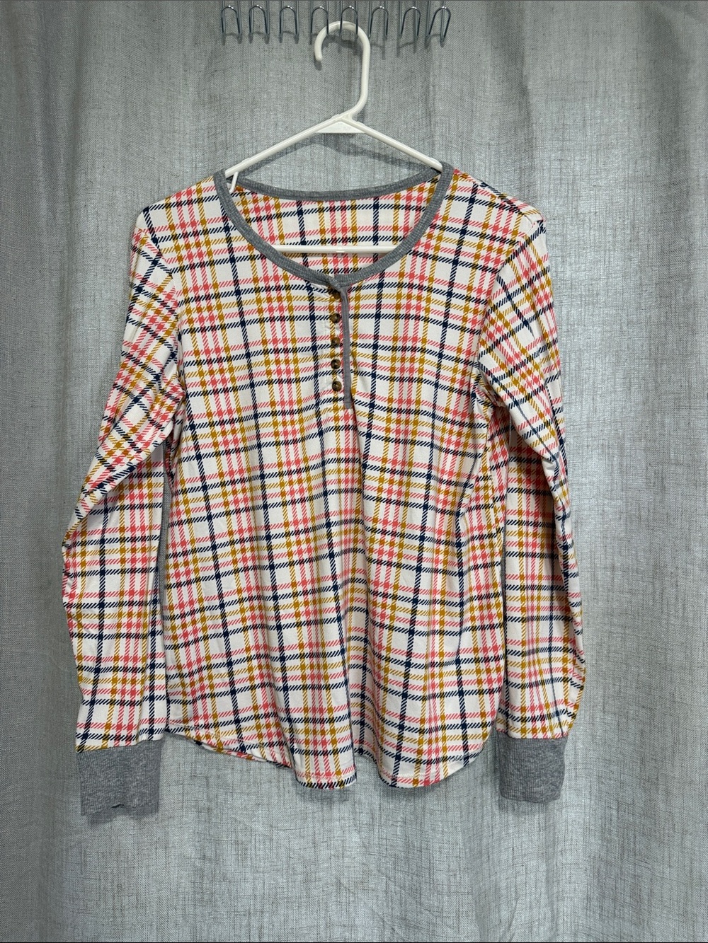 Cuddl Duds Sueded Long Sleeve Henley Multi-Color Plaid Pajama Top